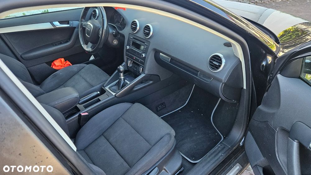 Audi A3 Sportback 1.4 TFSI Attraction - 5