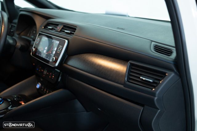 Nissan Leaf N-Connecta Full Led - 19