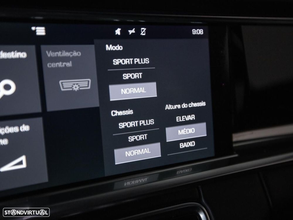 Porsche Panamera 4 S - 37