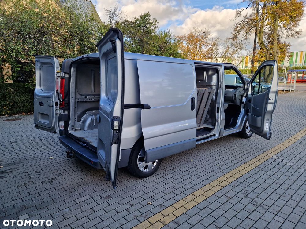 Opel VIVARO - 33