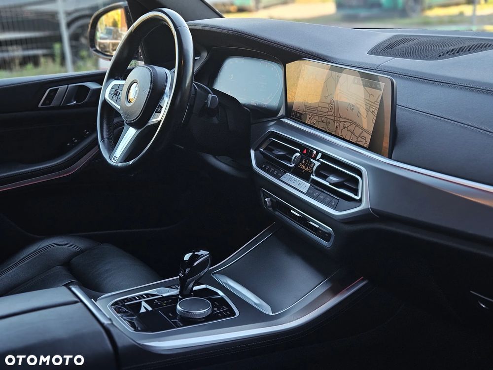 BMW X5 xDrive25d - 29