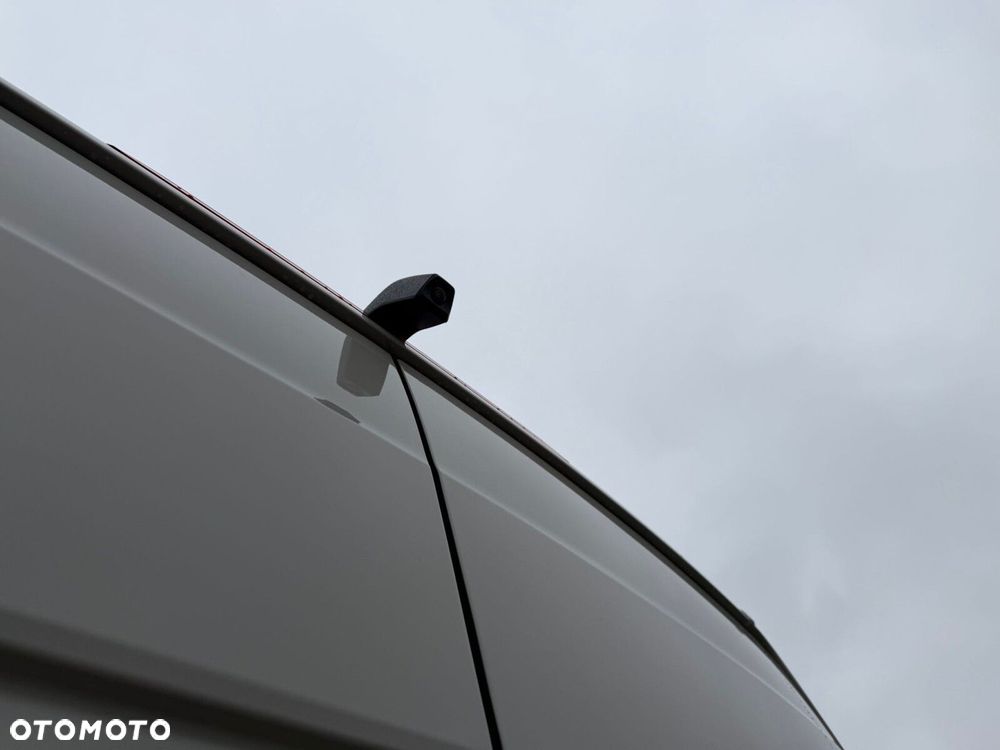 Volkswagen Crafter 35 2.0 TDI L4H3 4490 140 KM - 7