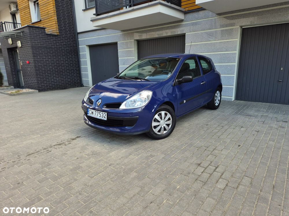 Renault Clio 1.2 16V Tech Run - 1