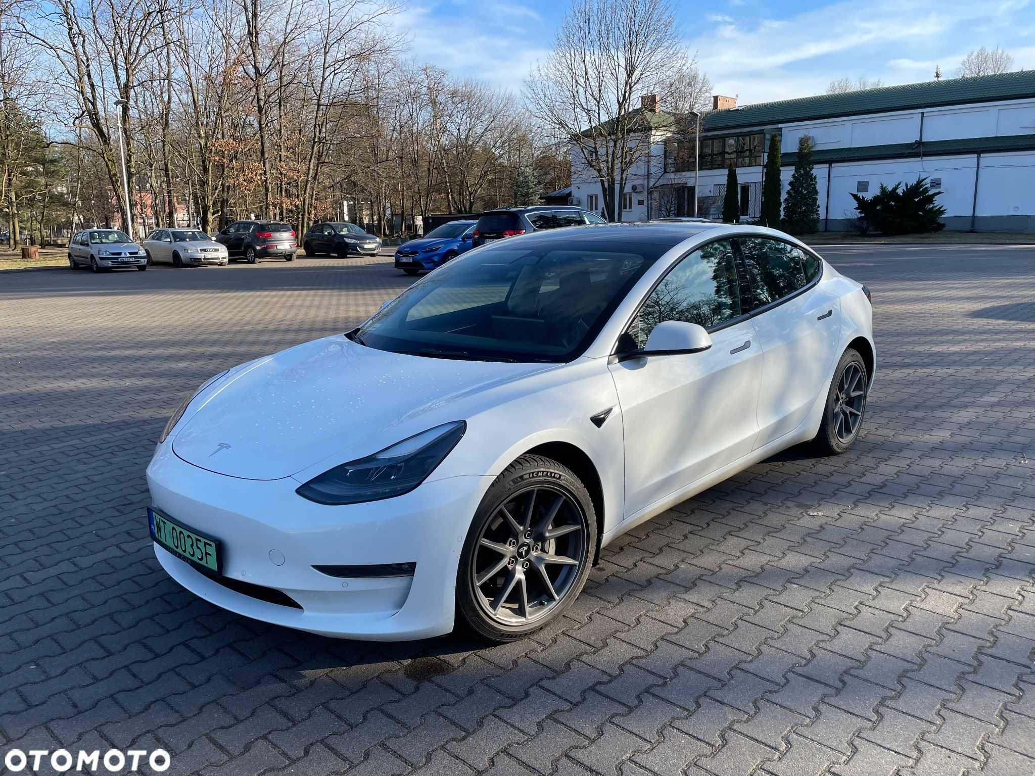 Tesla Model 3 Long Range AWD - 1