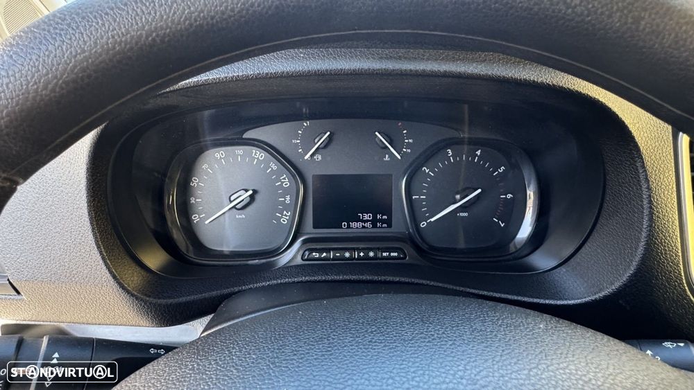 Citroën Jumpy 1.5 BlueHDi XL - 14