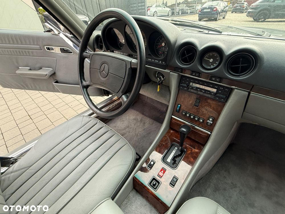 Mercedes-Benz SL - 6