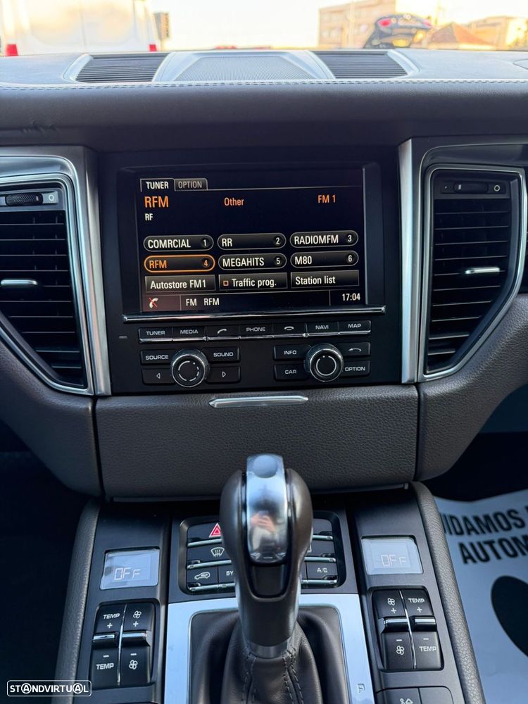 Porsche Macan S - 36