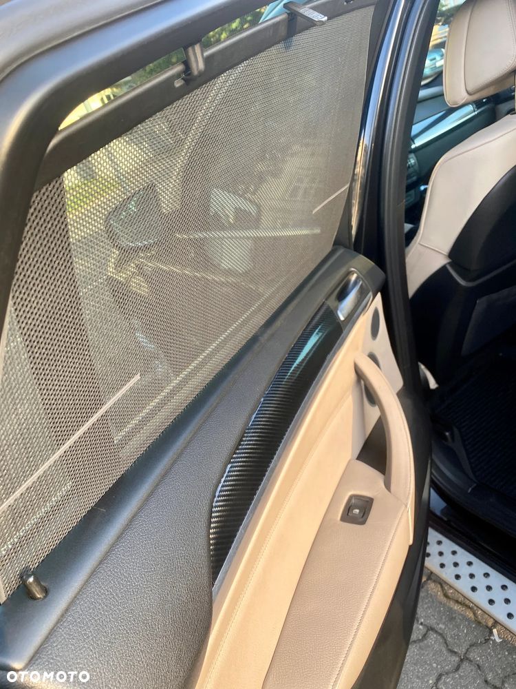 BMW X6 xDrive40d - 11