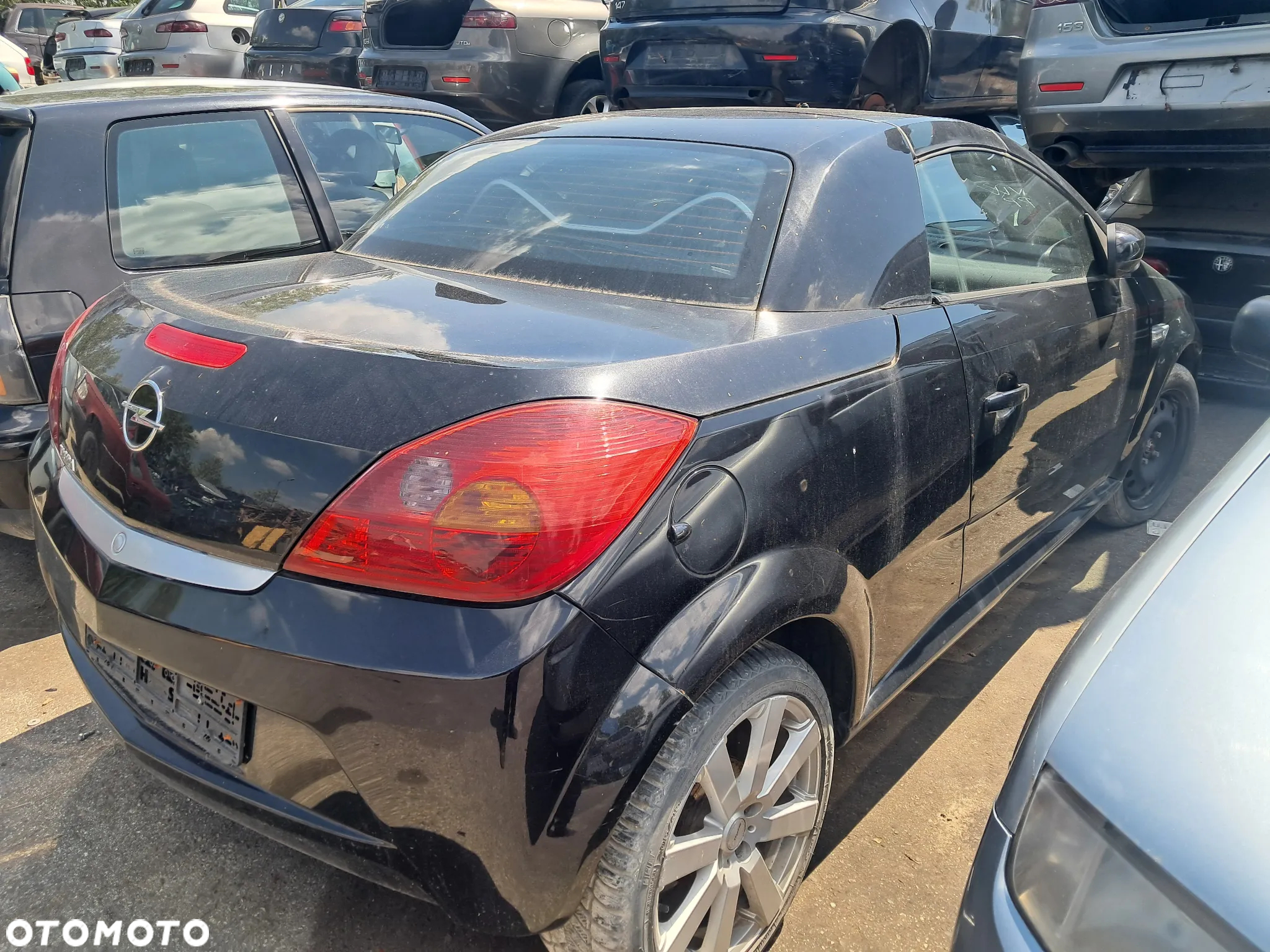 Opel Tigra II B TwinTop Części - 4