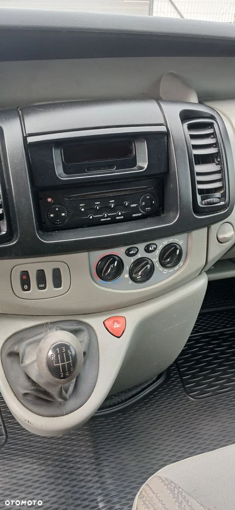 Nissan Primastar - 8