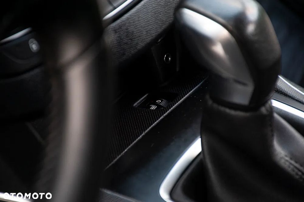 Peugeot 308 BlueHDi FAP 150 EAT6 Stop & Start Allure - 23