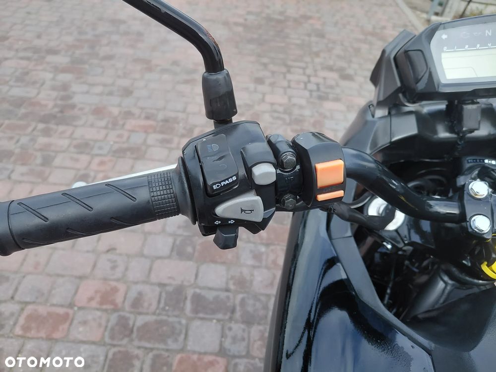 Honda NC - 25
