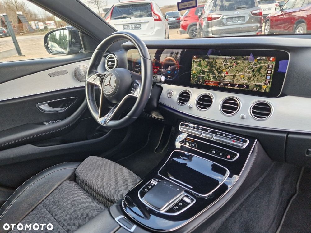 Mercedes-Benz Klasa E 300 de 9G-TRONIC Avantgarde - 27