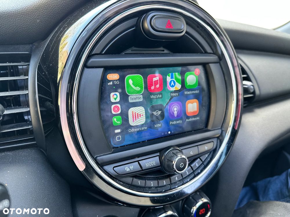 MINI ONE Essential Trim - 17