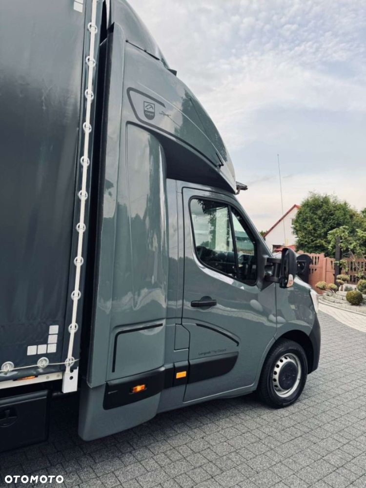 Renault Master Nowa Sztuka Salon Polska - 10