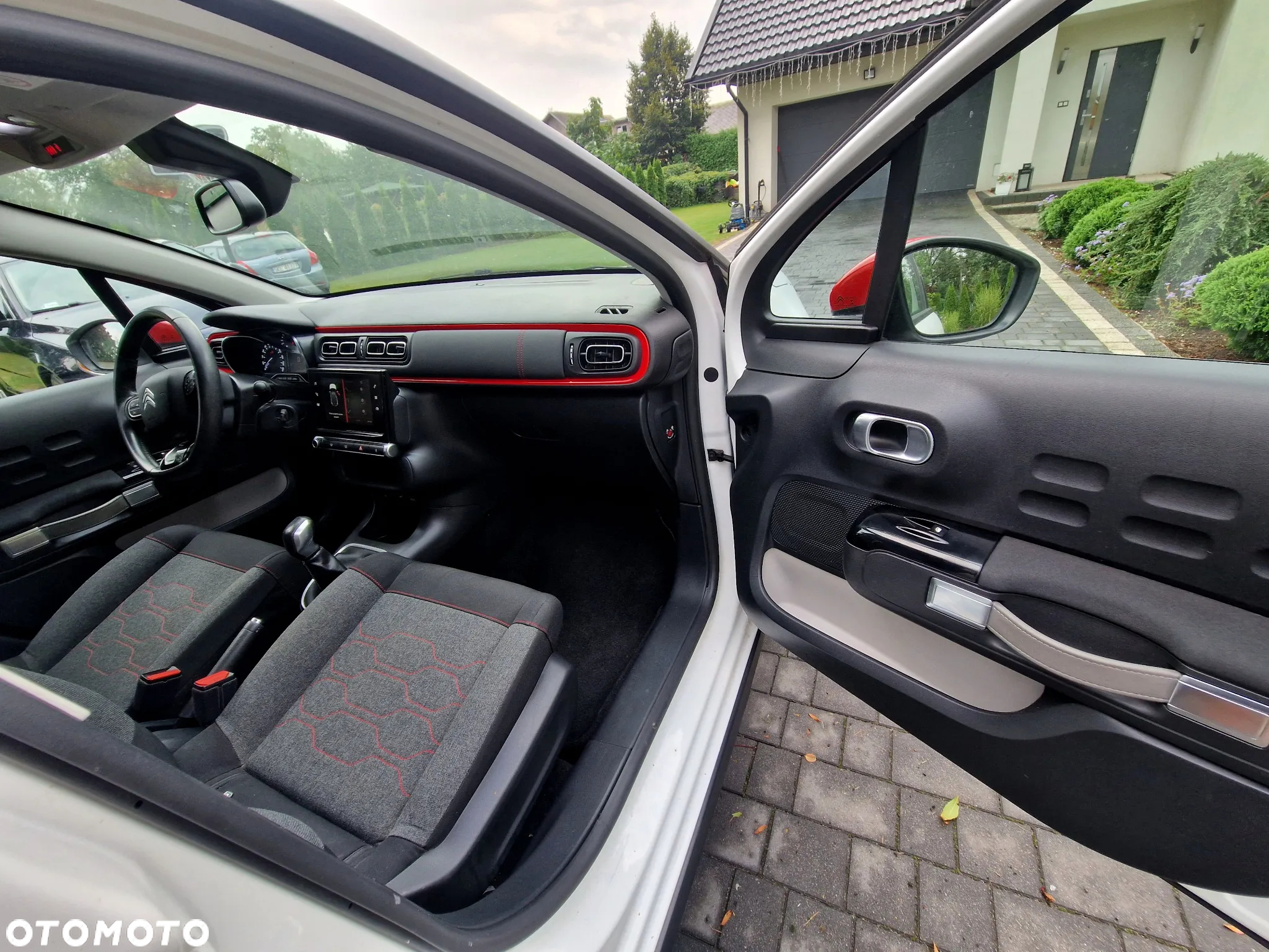 Citroën C3 1.2 PureTech Shine - 13