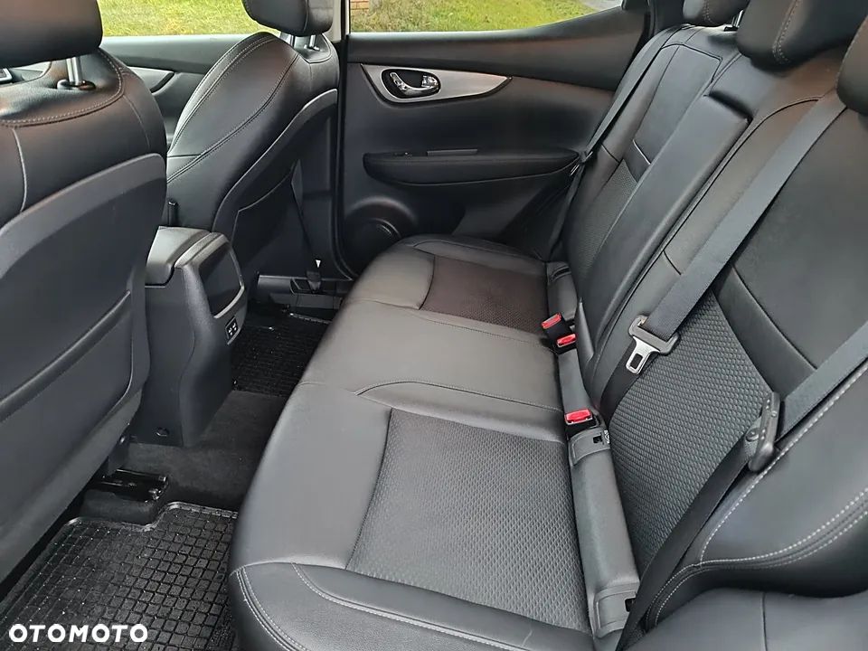 Nissan Qashqai 1.5 dCi Tekna DCT - 31