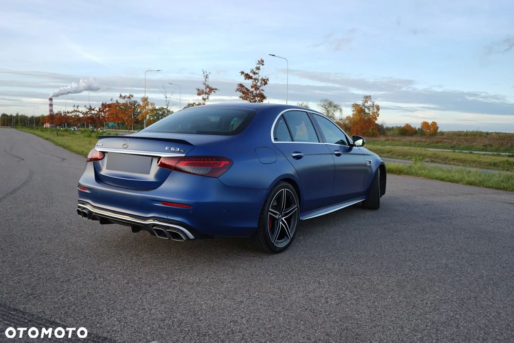 Mercedes-Benz Klasa E AMG 63 S 4-Matic+ - 5