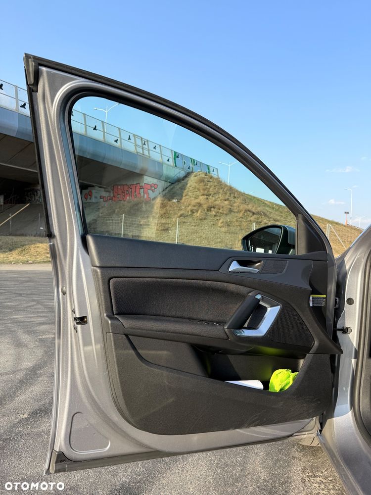 Peugeot 308 1.2 PureTech GPF Allure Pack S&S - 22