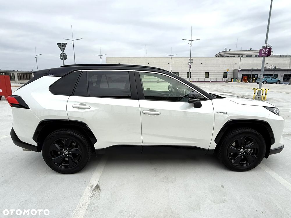 Toyota RAV4 2.5 Hybrid Selection 4x2 - 6