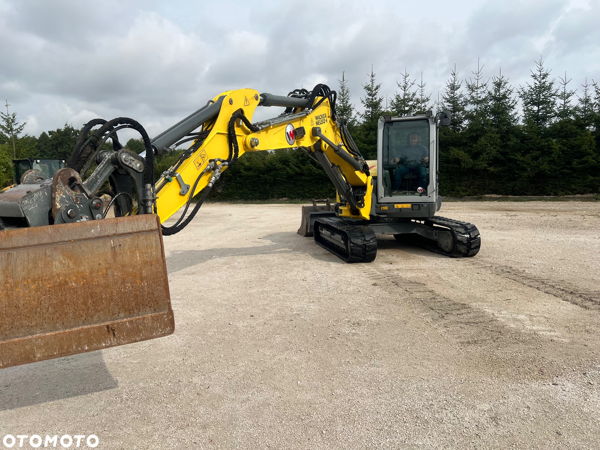 Wacker Neuson Koparka gąsienicowa 3xRAMIE łamane Wacker Neuson Et 90 KLIMA Deutz hydrozłącze hydrauliczne Liebherr SW33 LIKUFIX SWA33 + pilot auto hydrauliki 3 x łyżki org Liebherr 9 ton ET90 gumowe gasiennice 1 wł Cat 308 Jcb Yanmar atlas TEREX Liebherr złącze - 8