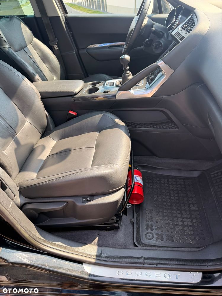 Peugeot 3008 1.6 HDi Premium - 11