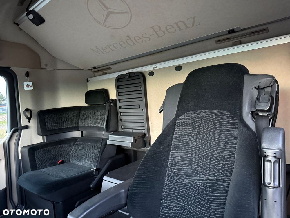 Mercedes-Benz ACTROS 1845 / FIRANKA / 19 EUROPALET / DUŻA KABINA / AUTOMAT / SYPIALKA / WIRTUALNY KOKPIT / 2021 ROK - 21