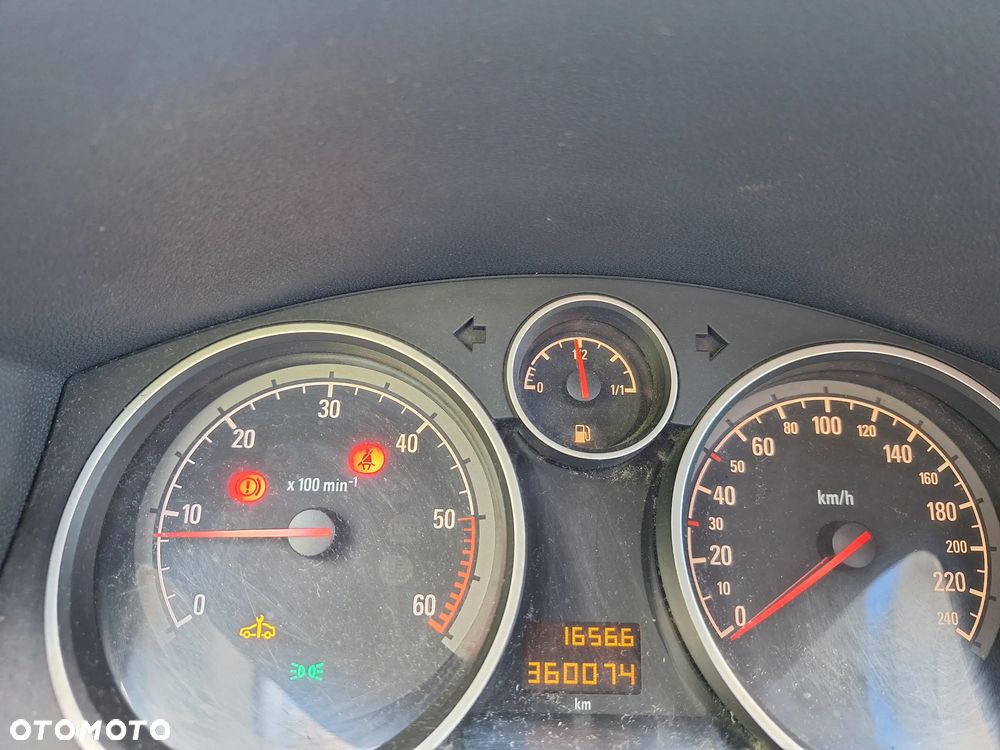 Opel Zafira 1.9 CDTI Cosmo - 11
