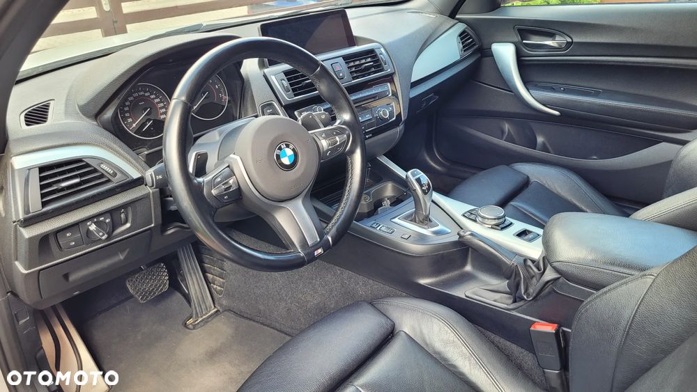 BMW Seria 2 220i M Sport - 9