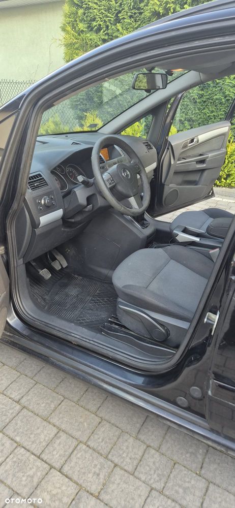 Opel Zafira 1.8 Cosmo - 6