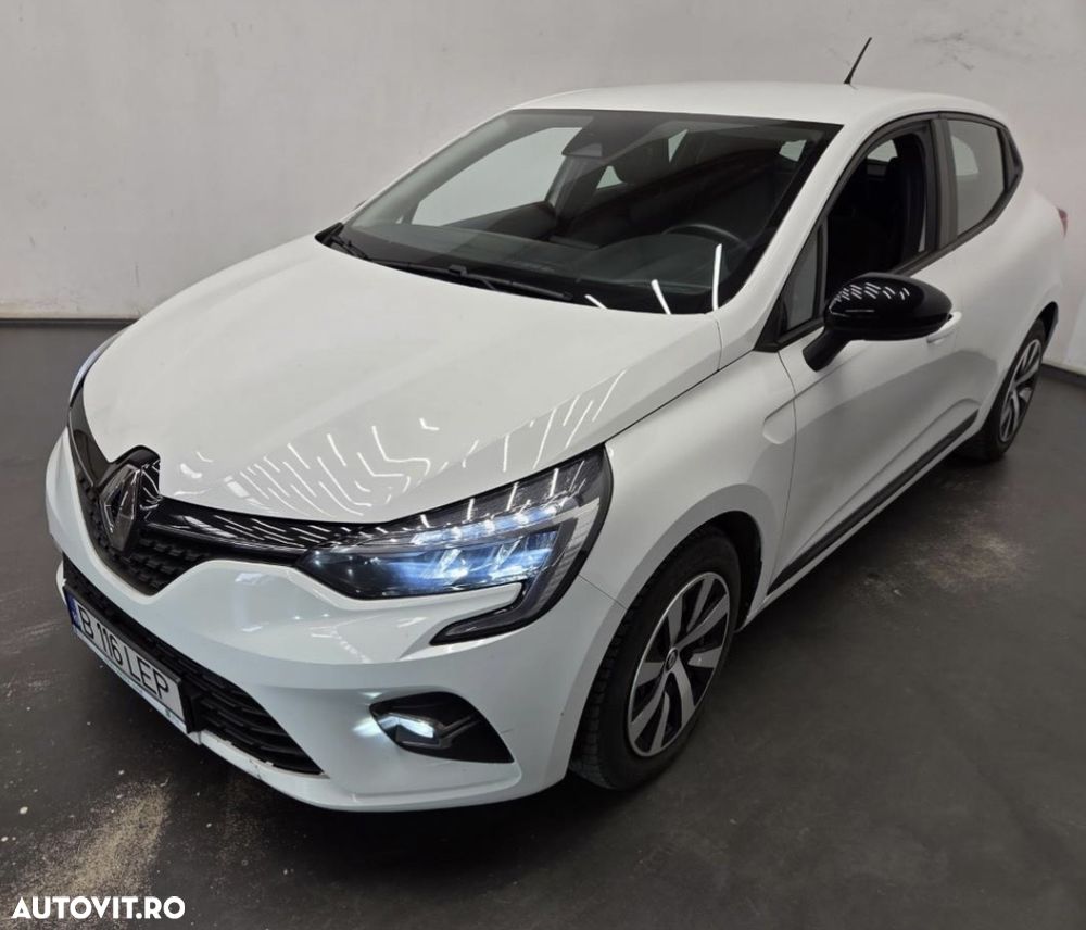 Renault Clio V E-Tech 145 Evolution - 1