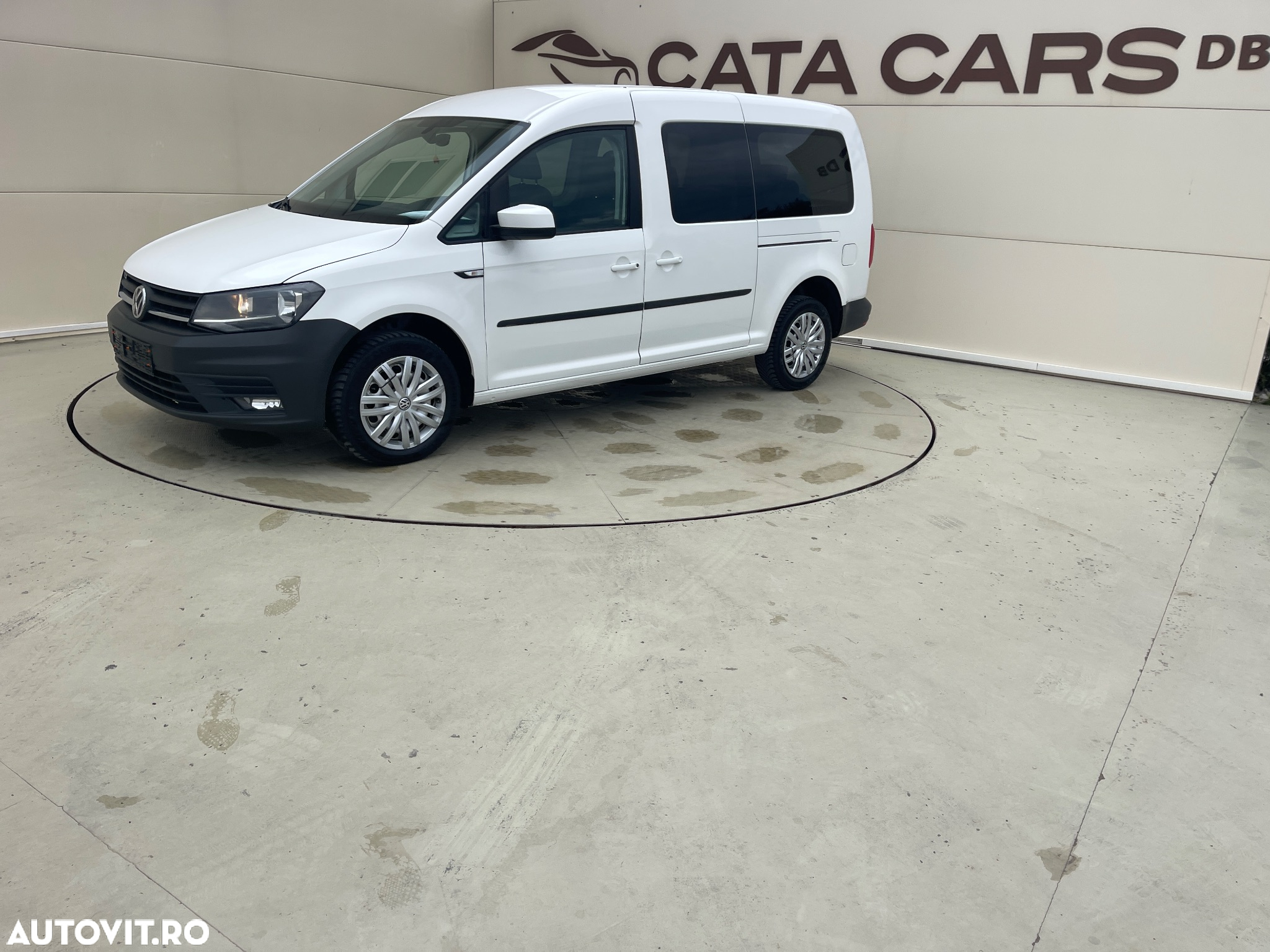 Volkswagen Caddy 2.0 TDI (7-Si.) 4MOTION Maxi Comfortline - 5