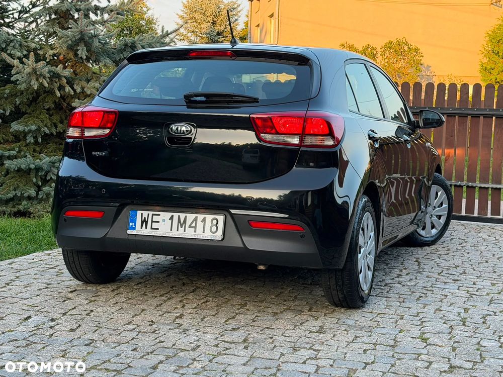 Kia Rio 1.4 M - 15