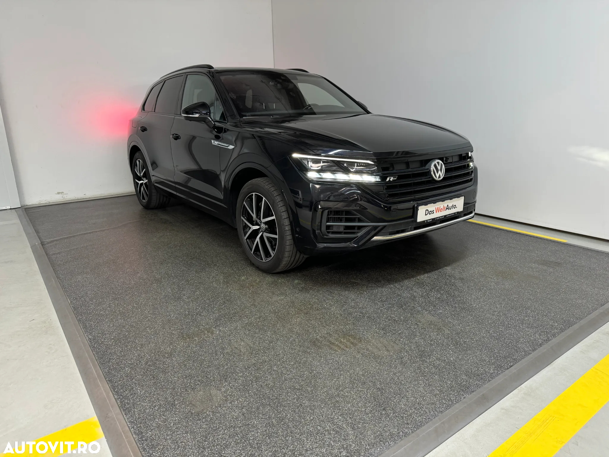 Volkswagen Touareg - 7
