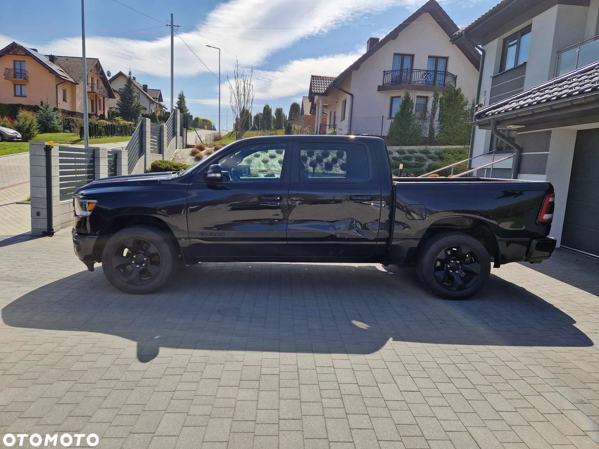 Dodge RAM 1500 5.7 4x4 - 3
