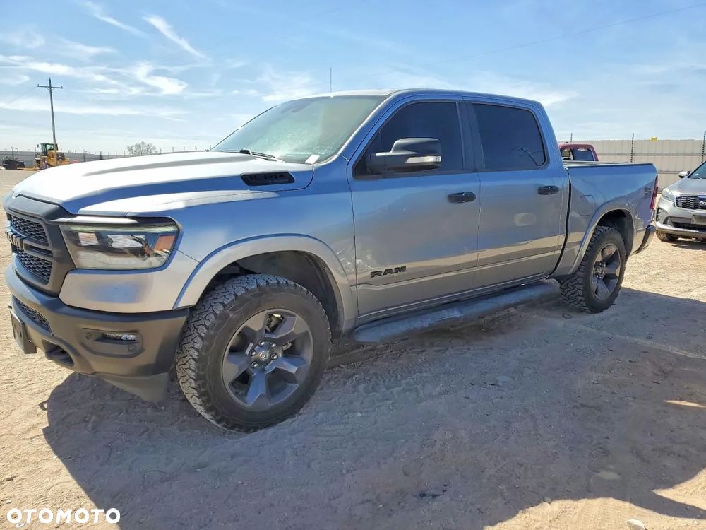 RAM 1500 Crew Cab Shortbed Bighorn - 1