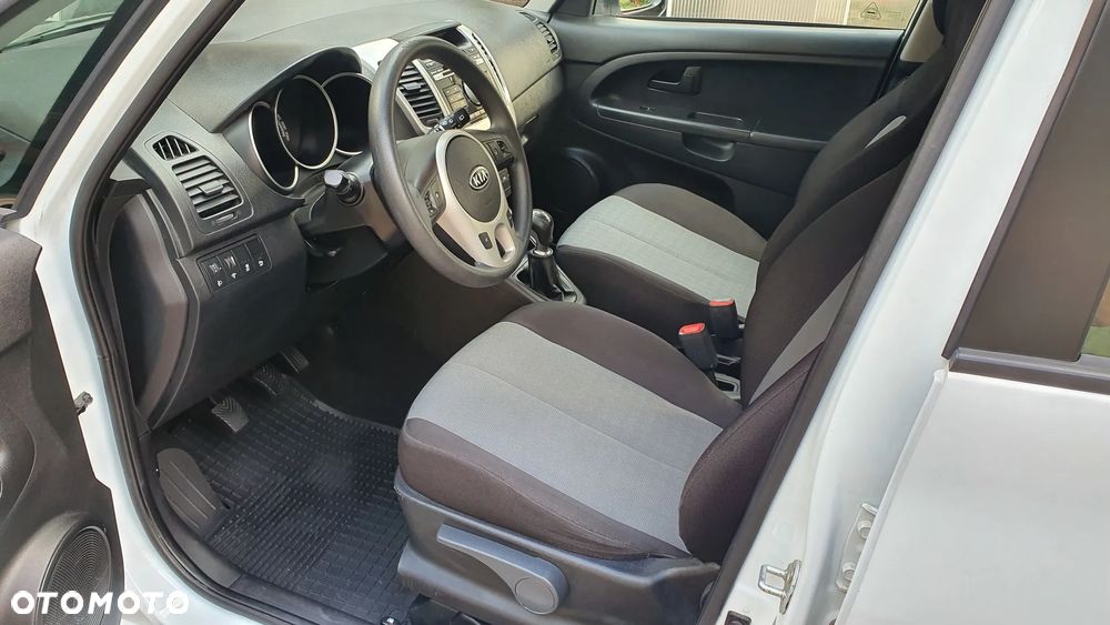 Kia Venga 1.4 Business Line - 7