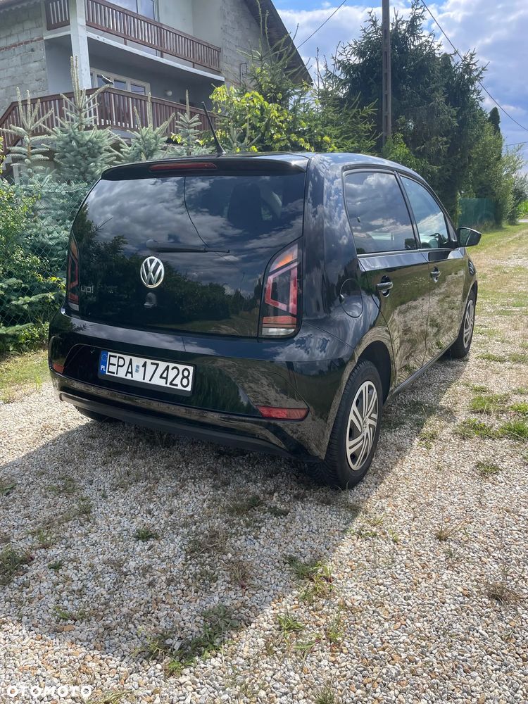 Volkswagen up! move - 4