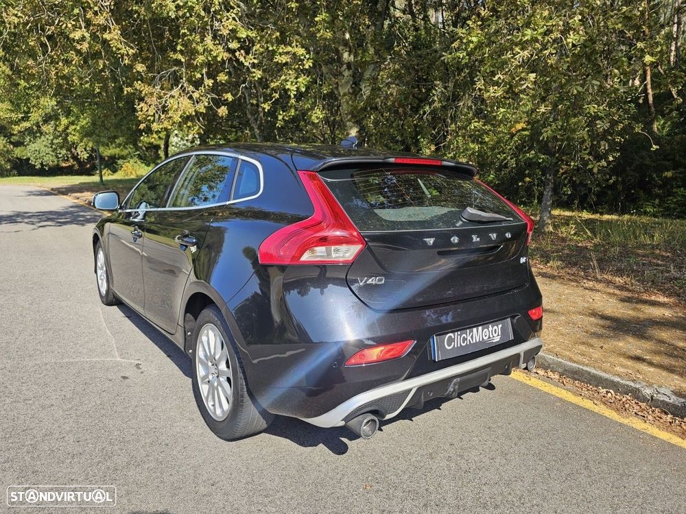 Volvo V40 1.6 D2 R-Design Momentum - 23