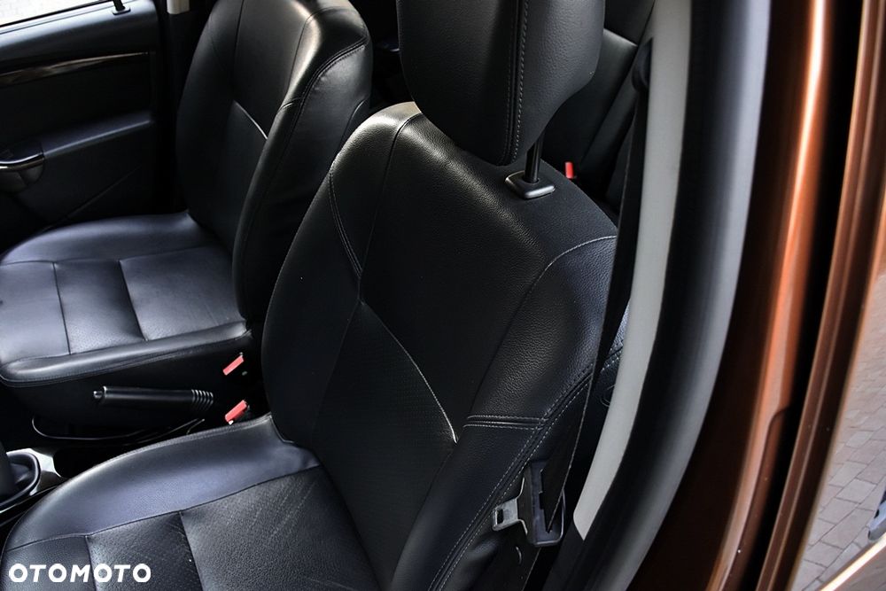 Dacia Duster 1.6 16V 4x2 Prestige - 25