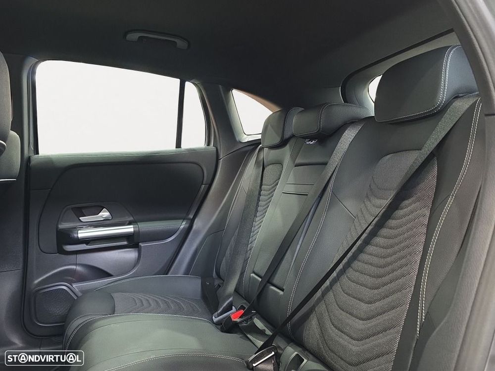 Mercedes-Benz EQA 250 Progressive - 11