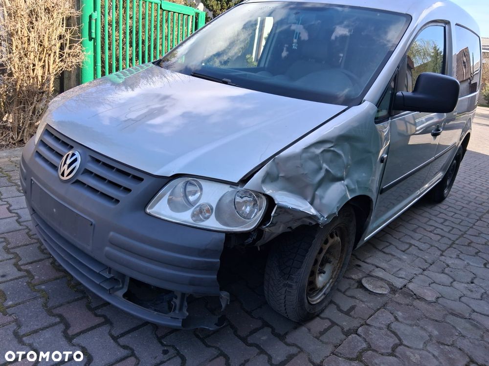 Volkswagen Caddy - 10