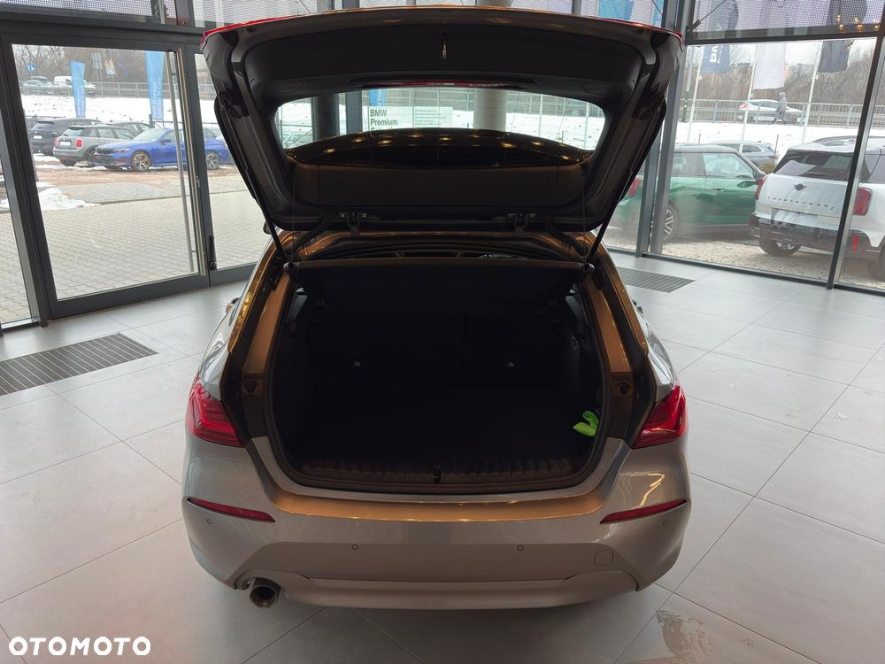 BMW Seria 1 118i Advantage - 17
