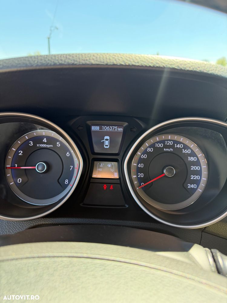 Hyundai i30 1.4 GL Comfort - 10