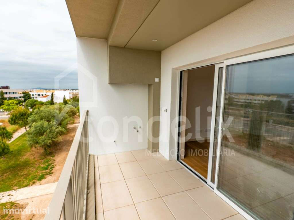 Apartamento T3 novo com varanda em Conceição e Cabanas de Tavira - Grande imagem: 3/27