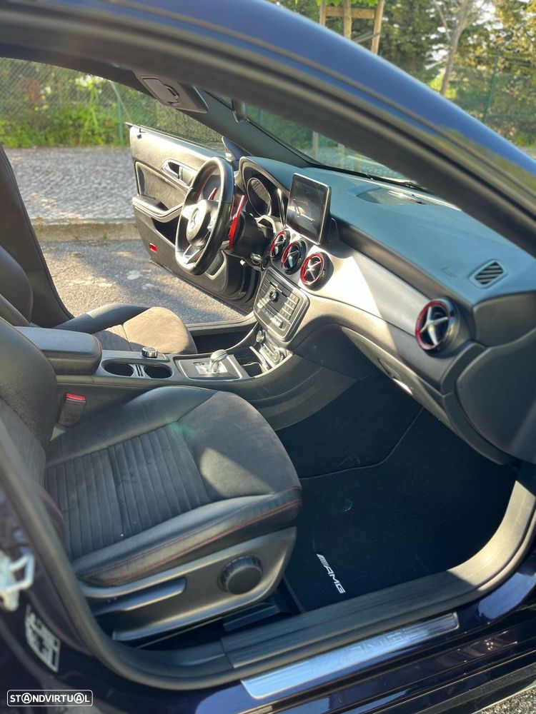 Mercedes-Benz CLA 45 AMG - 13