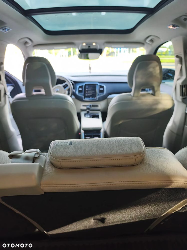 Volvo XC 90 T5 AWD Geartronic Momentum - 11
