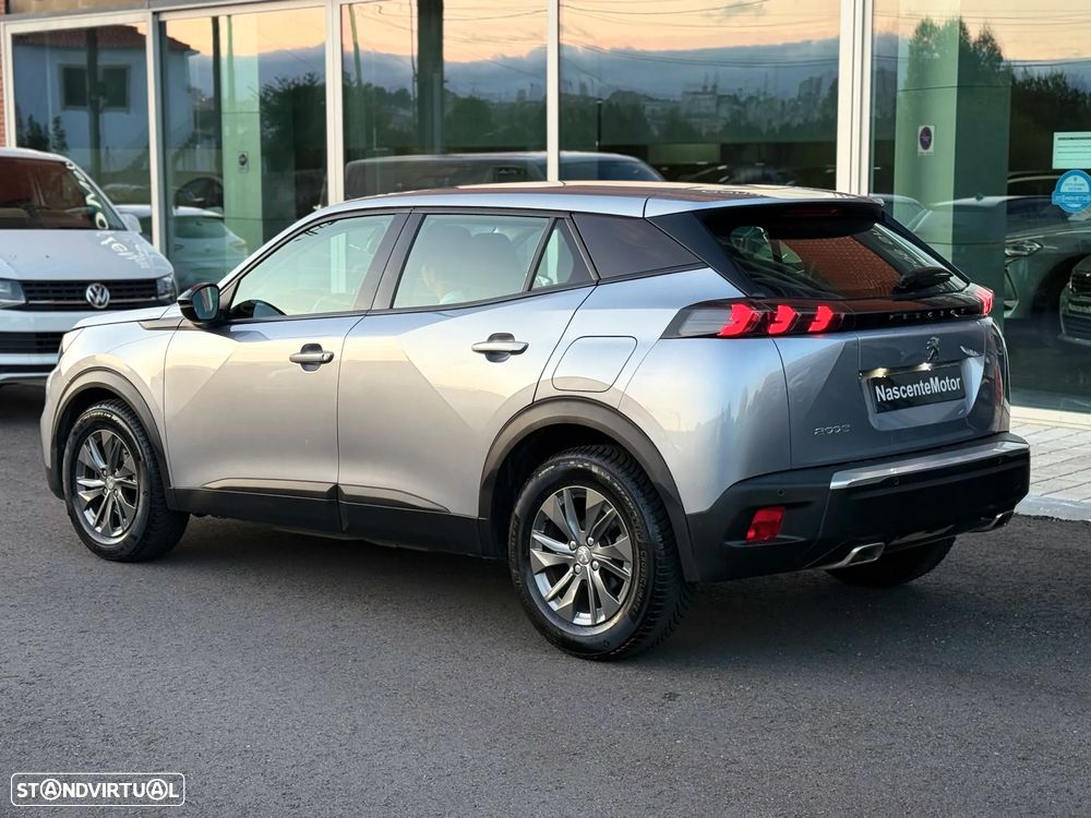 Peugeot 2008 1.2 PureTech Active Pack EAT8 - 12