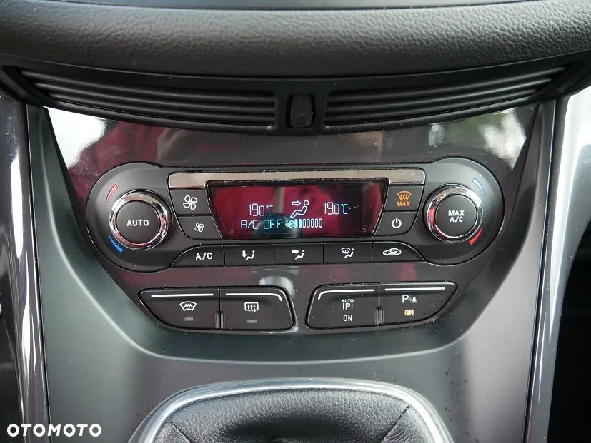 Ford Kuga 2.0 TDCi Titanium - 17