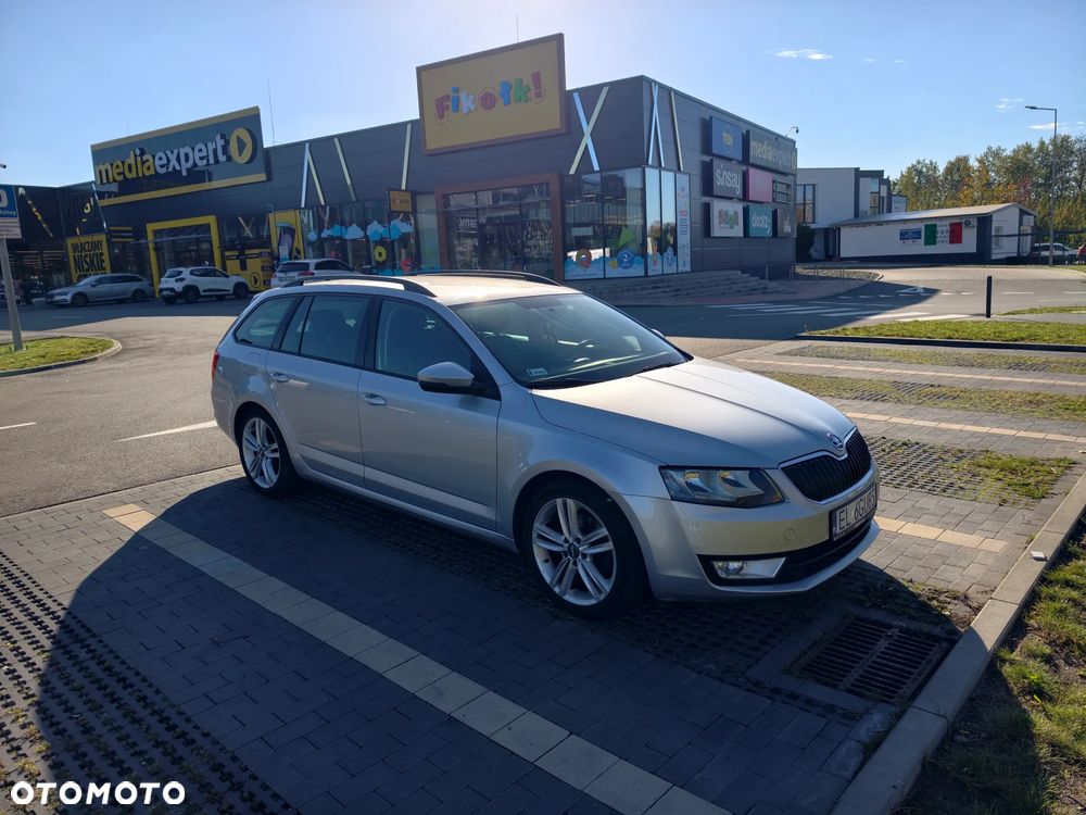 Skoda Octavia 2015 photo 5